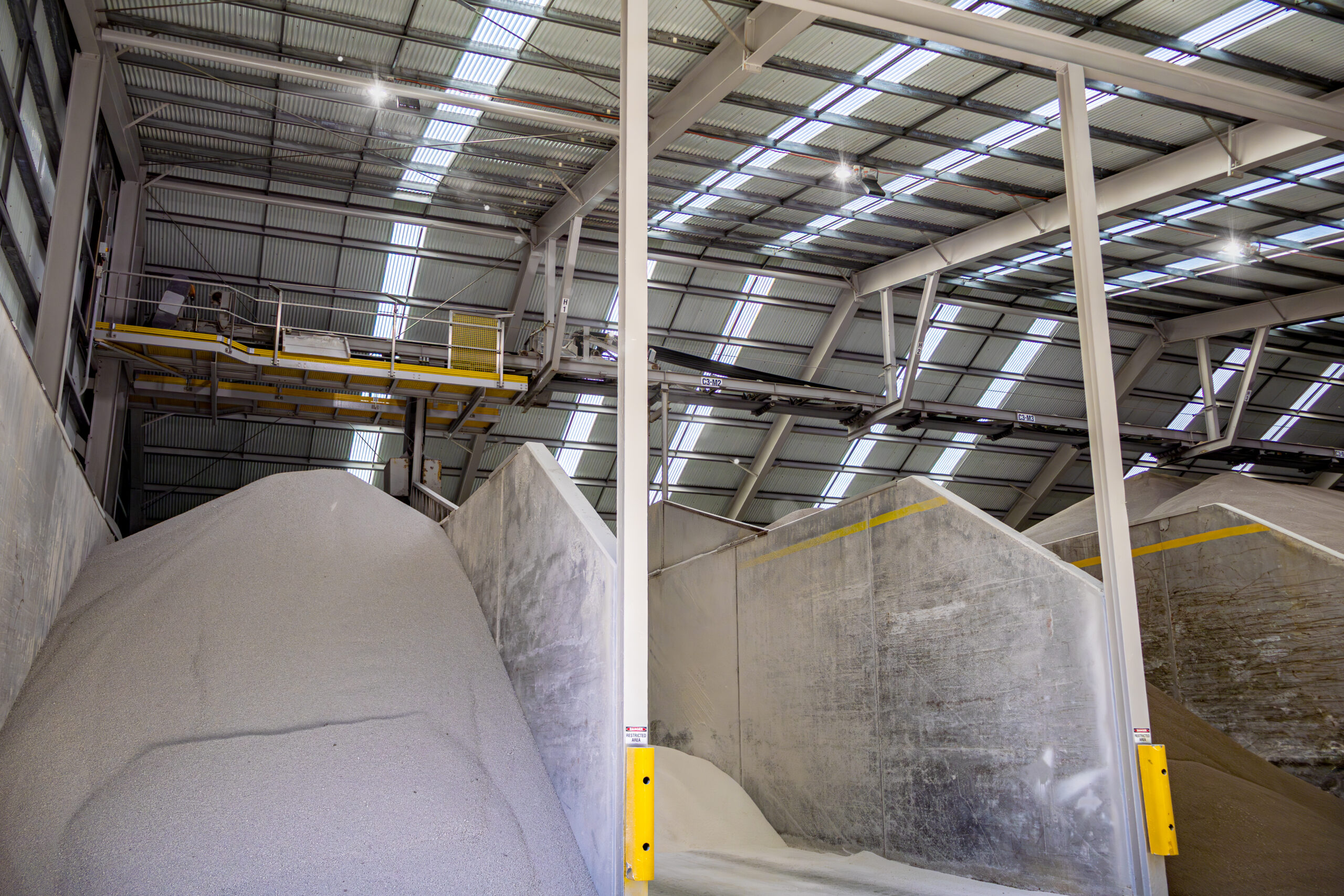 IMG_0768 Degree C has completed Stage 3 of the Incitec Pivot Devonport Recladding Project, delivering industrial fabrication, structural steel recoating, roof replacement and specialist cladding solutions in Tasmania.