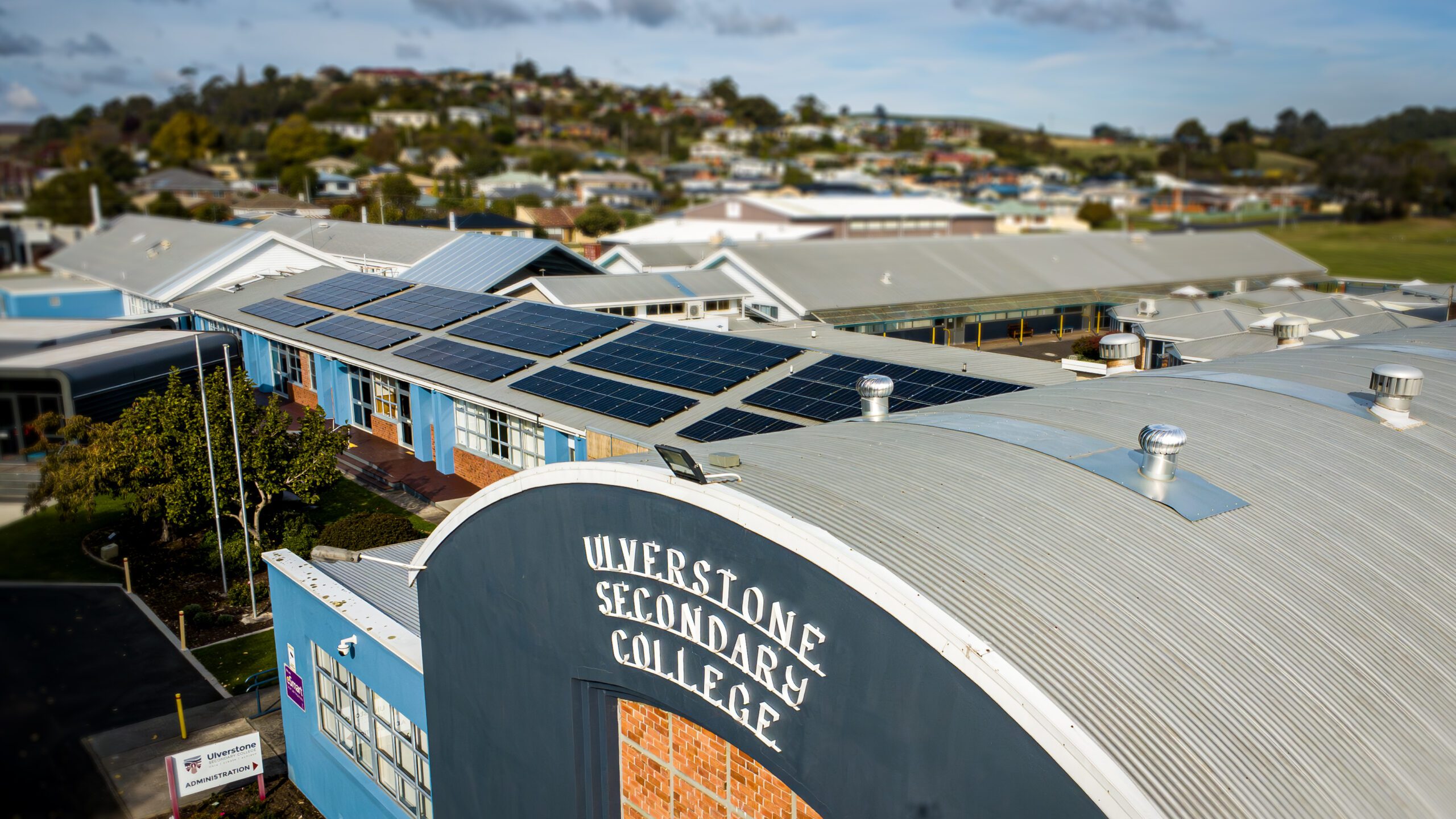 Degree C delivered a 100kW commercial solar installation for Ulverstone Secondary College, helping reduce energy costs, improve sustainability and future-proof the growing campus with premium solar technology.